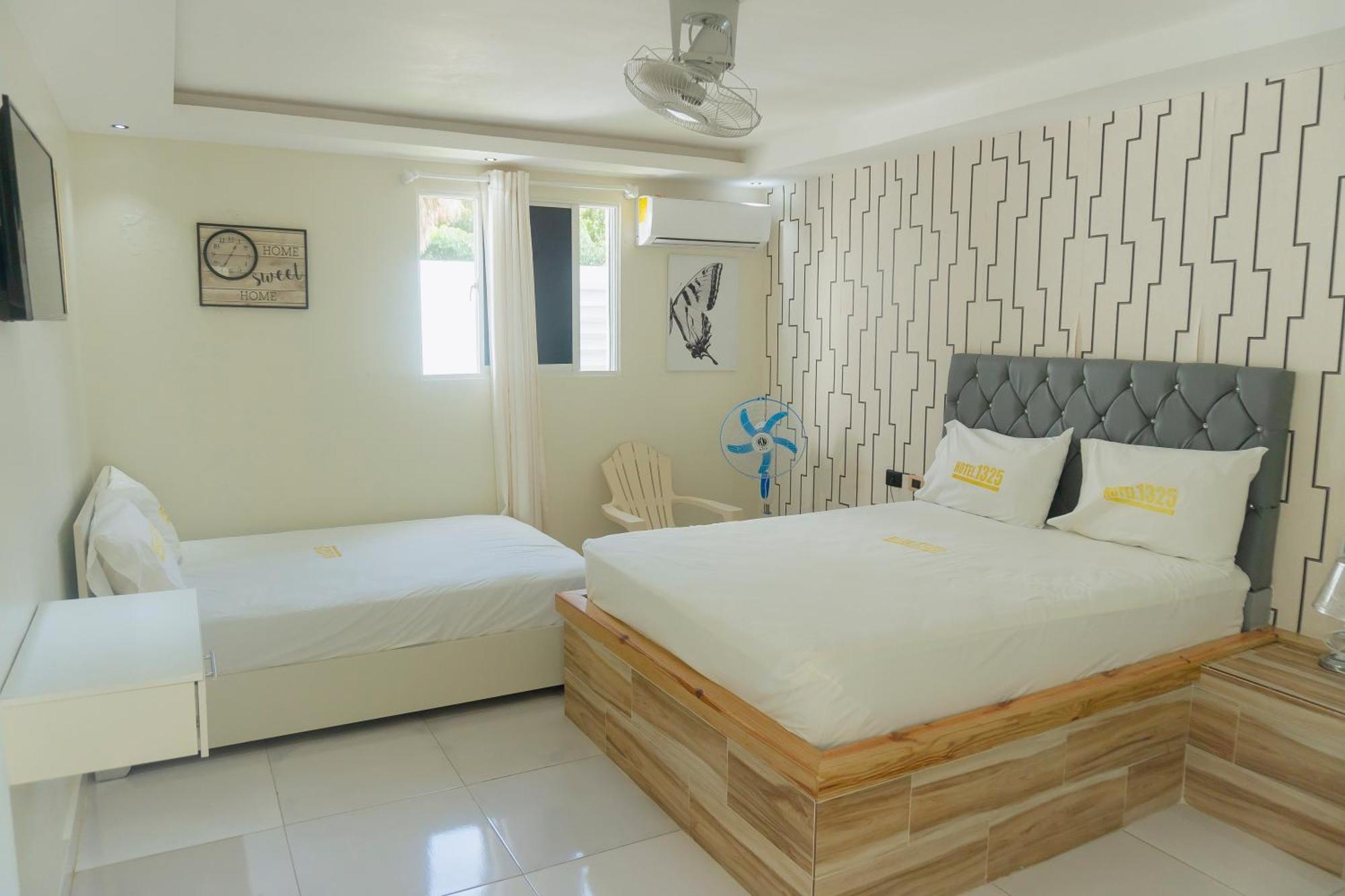 Hotel1325 บานี ภายนอก รูปภาพ